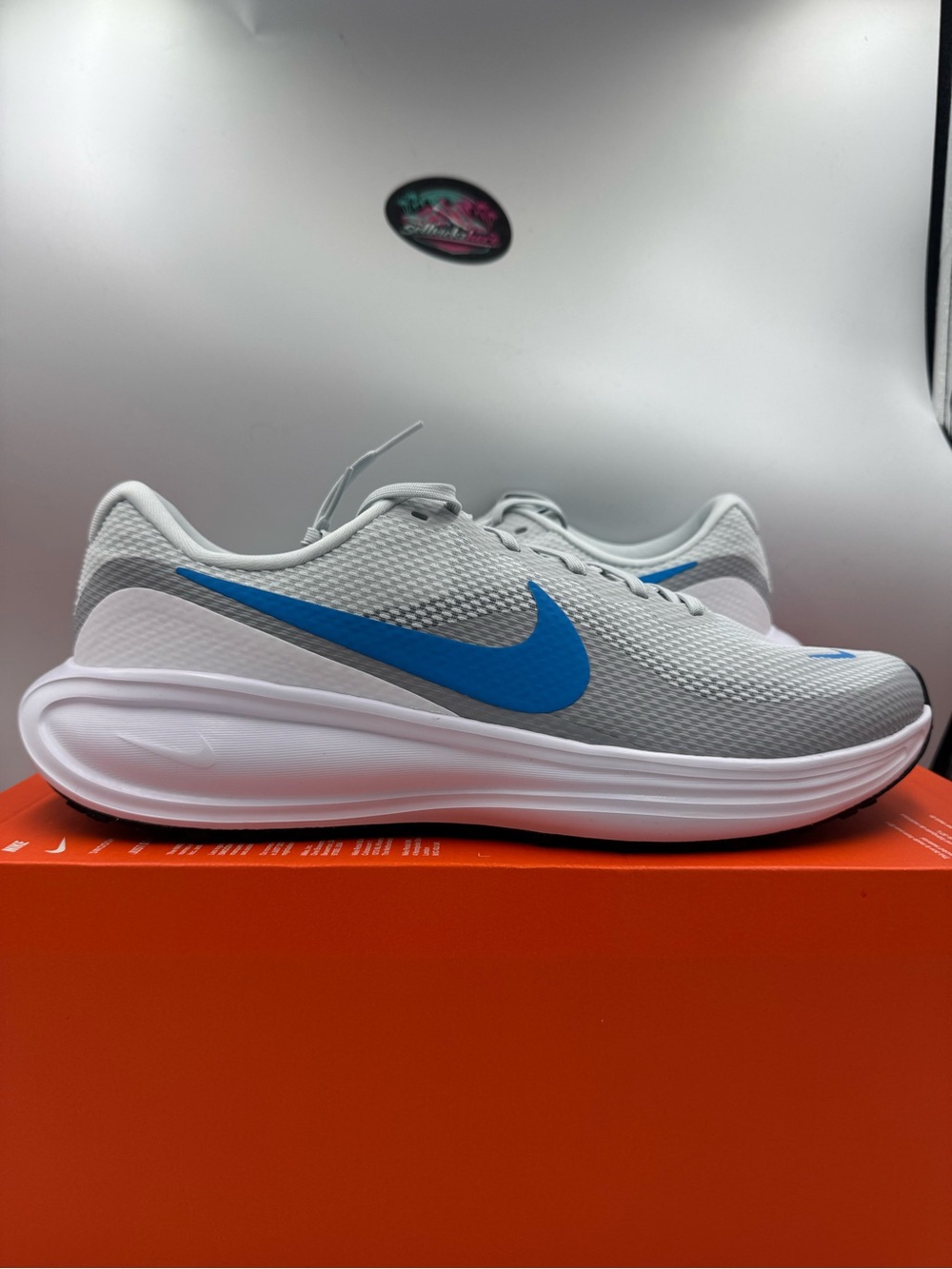 Nike Revolution 8 Pure Platinum Blue Hero BRAND NEW Size 13